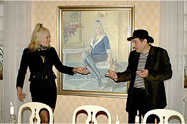 Графиня и художник Дмитрий Жуков. У портрета графини