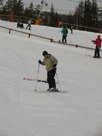 Ну, вот так вот спускался 