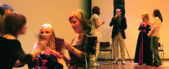 Фрагменты награждения победителей лотереи